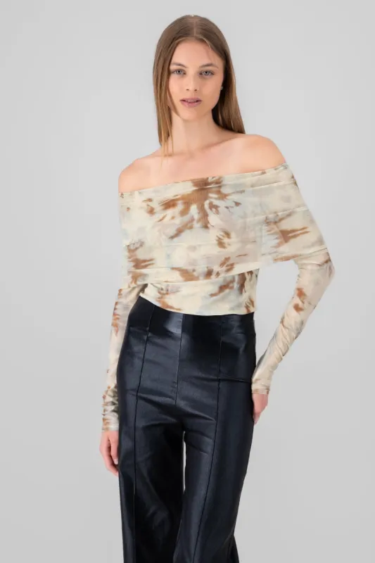 Top mesh estampado bardot sold by Shasa
