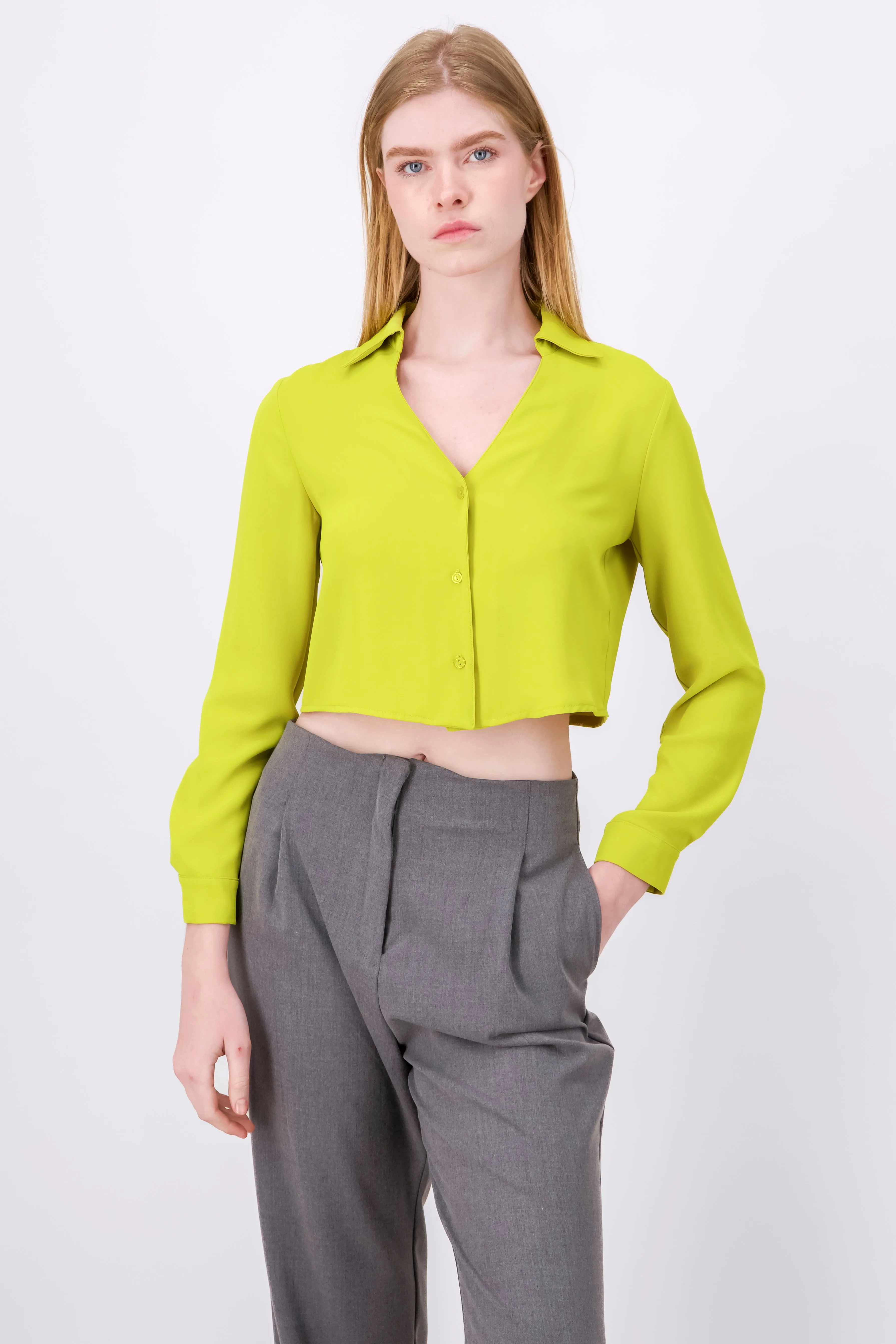 Camisa Crop Escote sold by Shasa