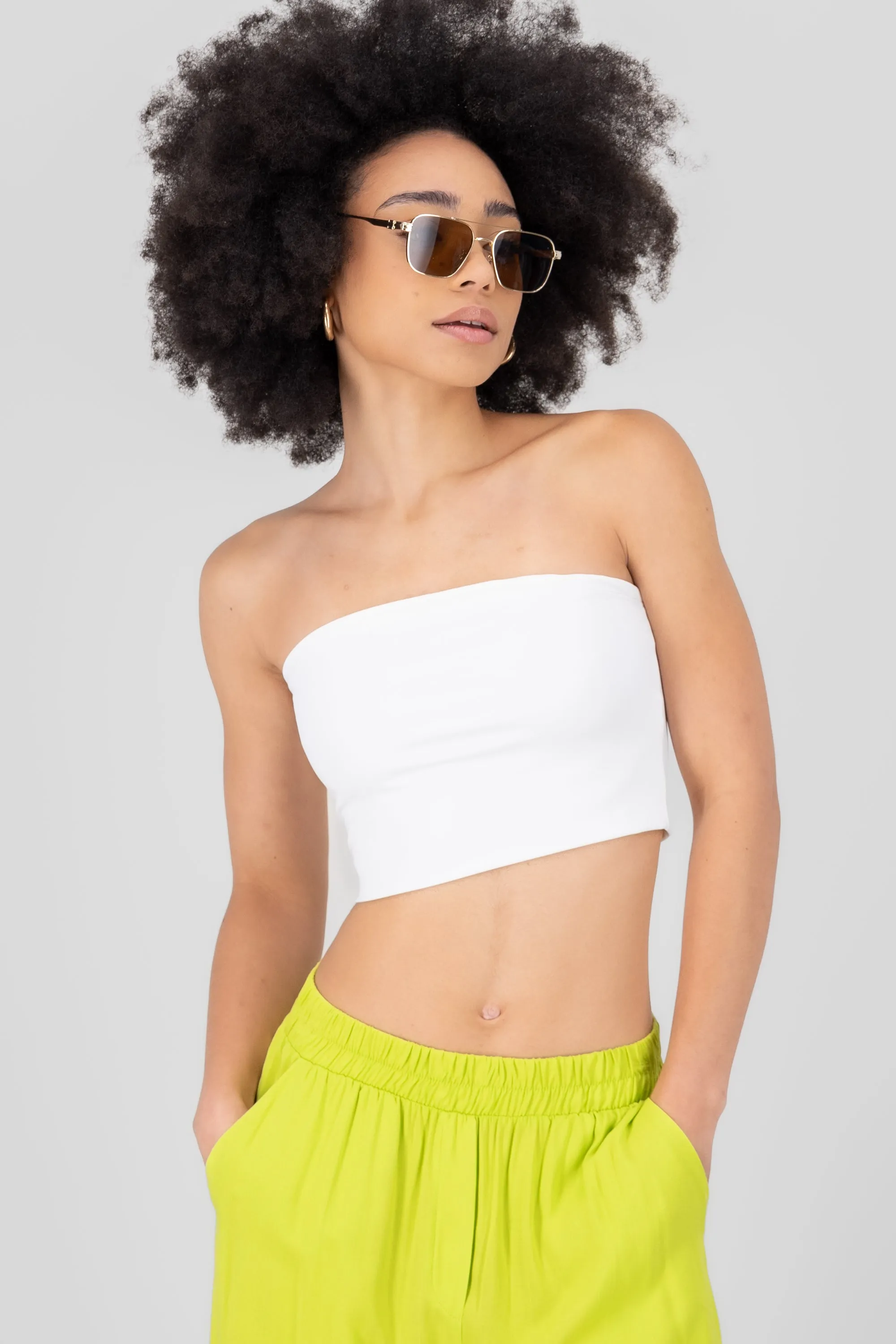 Top strapless drapeado sold by Shasa