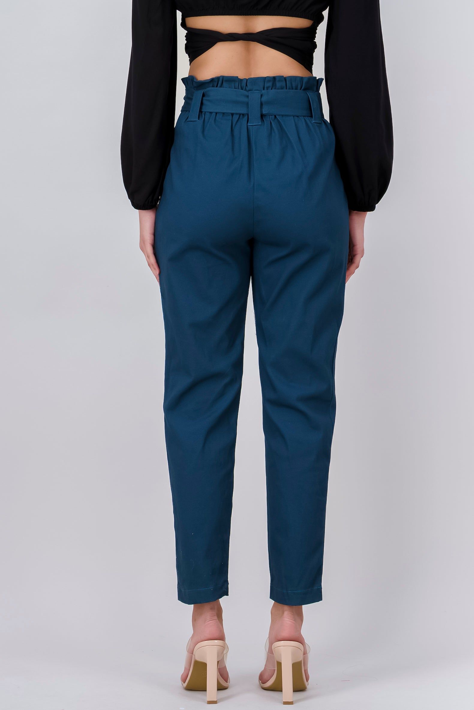 Pantalón paper bag cintura alta cinturón sold by Shasa product image thumbnail 4