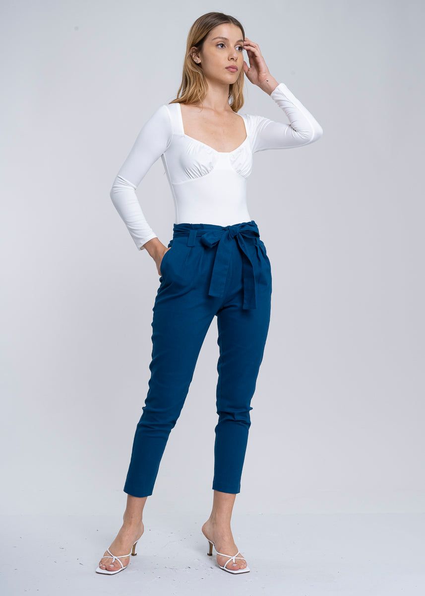 Pantalón paper bag cintura alta cinturón sold by Shasa product image thumbnail 5