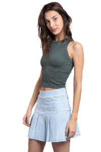 Top liso cuello alto sold by Shasa