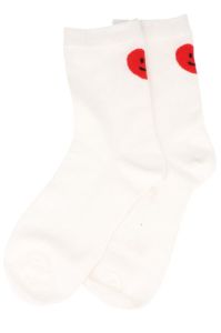 Calcetines estampado corazones sold by Shasa