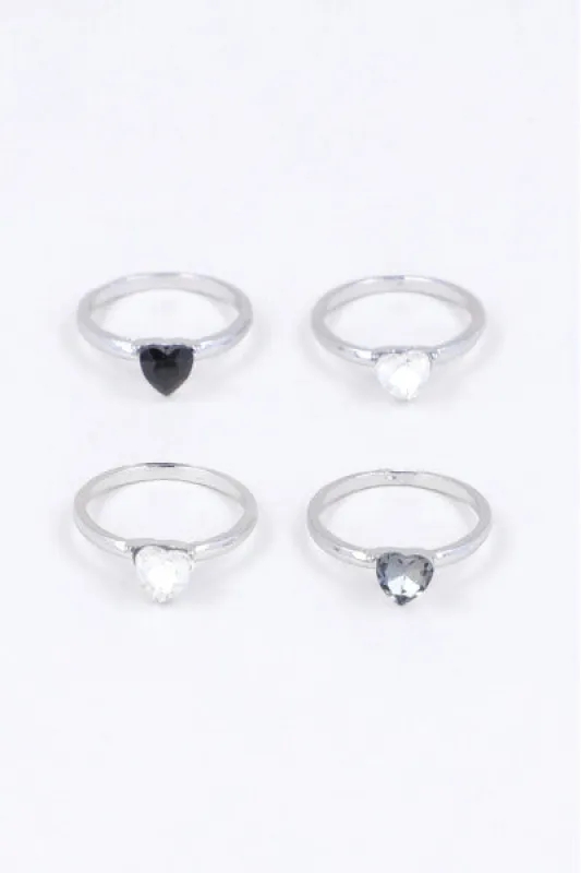 Set 4 Anillos Metálicos Corazón sold by Shasa