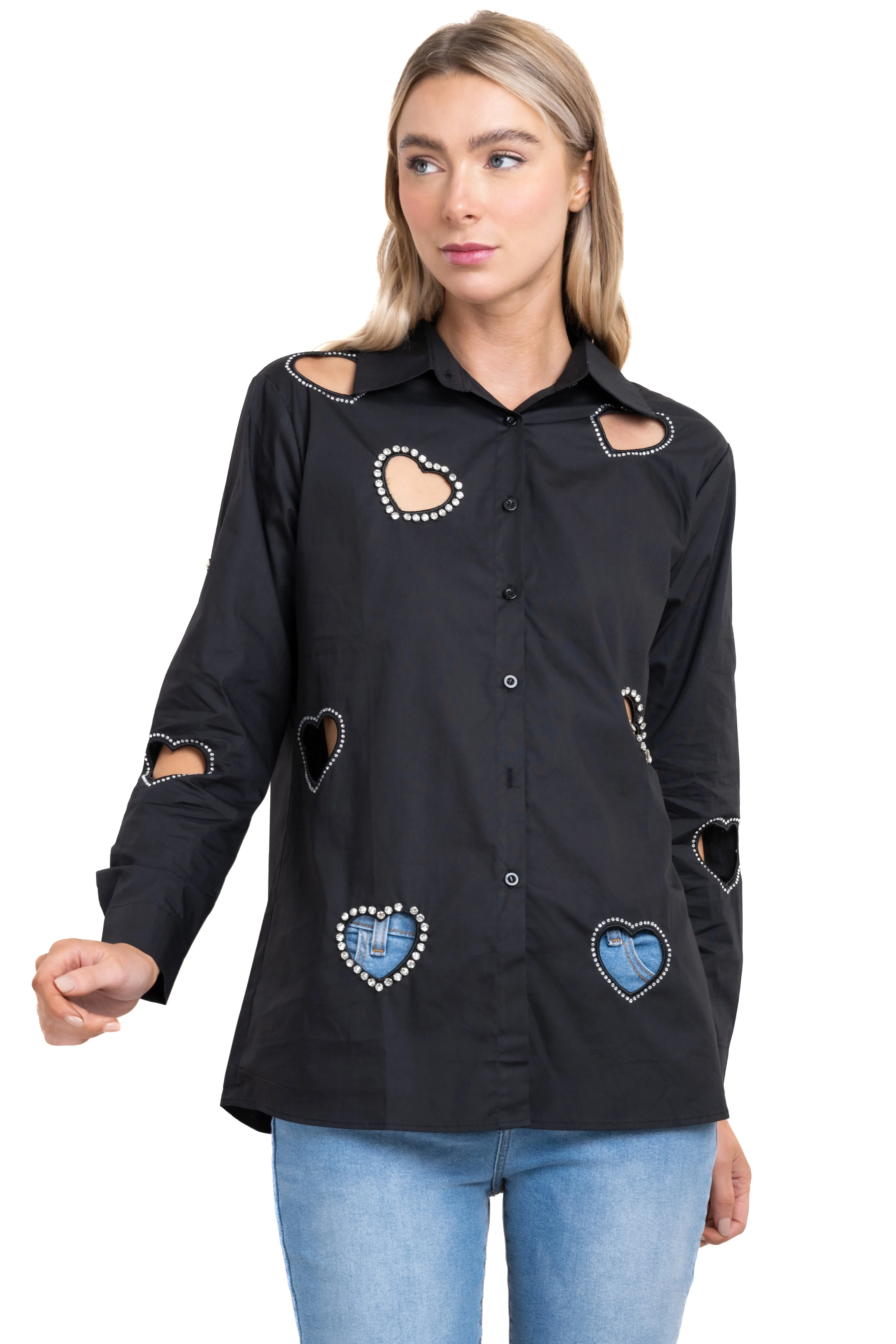 Camisa over corazones sold by Shasa