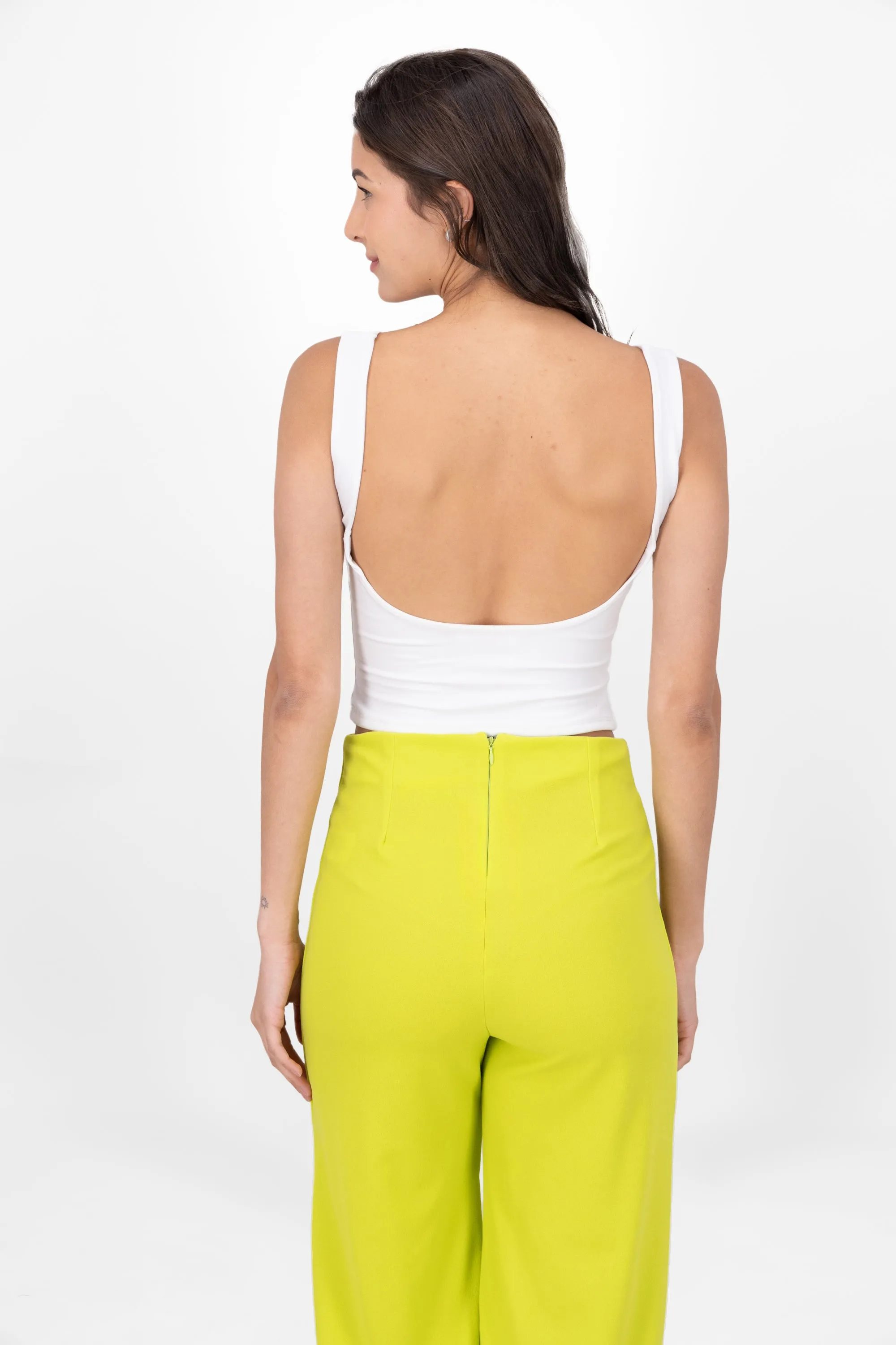 Top Con Tirantes Cropped Liso sold by Shasa product image thumbnail 4