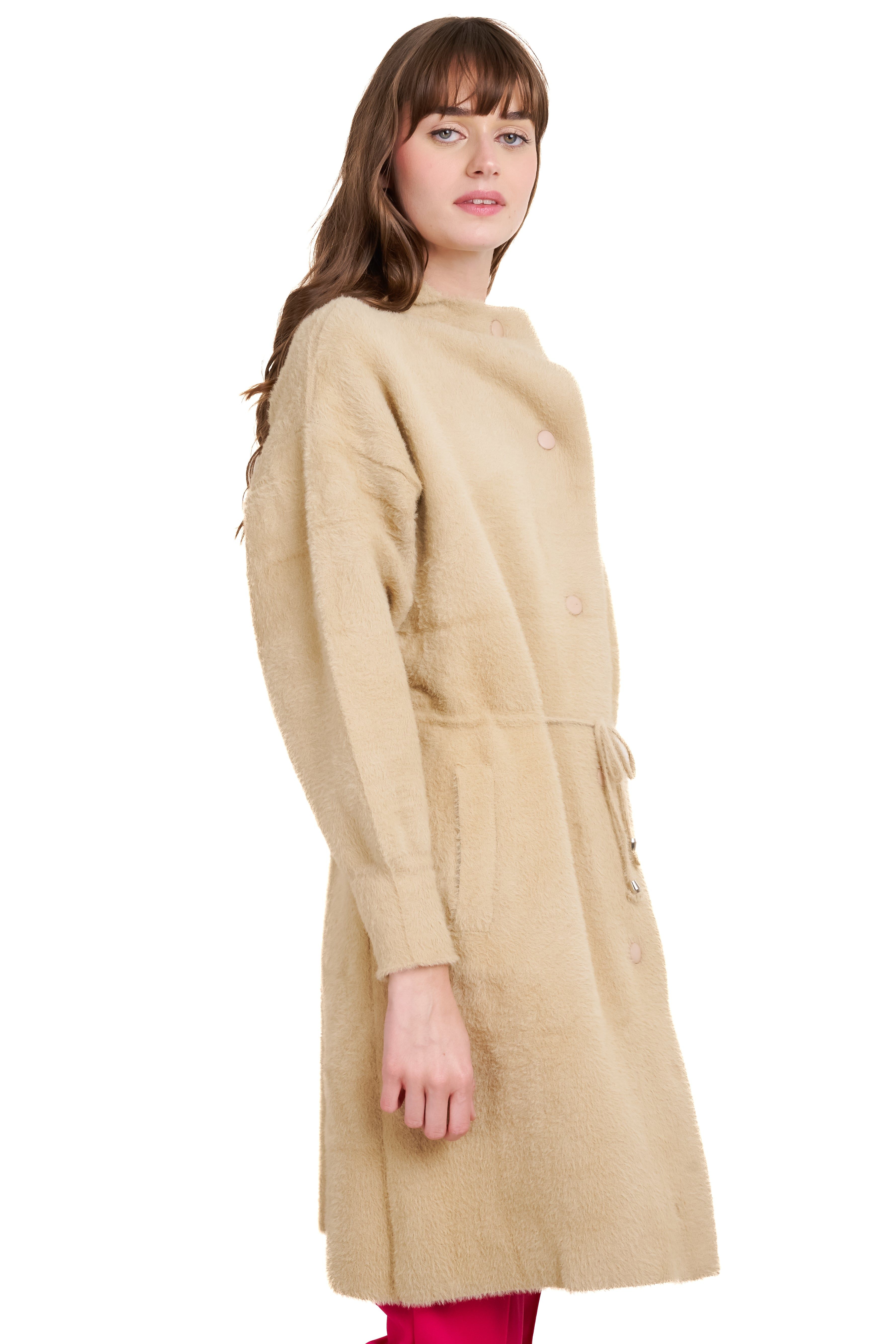 Abrigo largo detalle botones sold by Shasa product image thumbnail 3