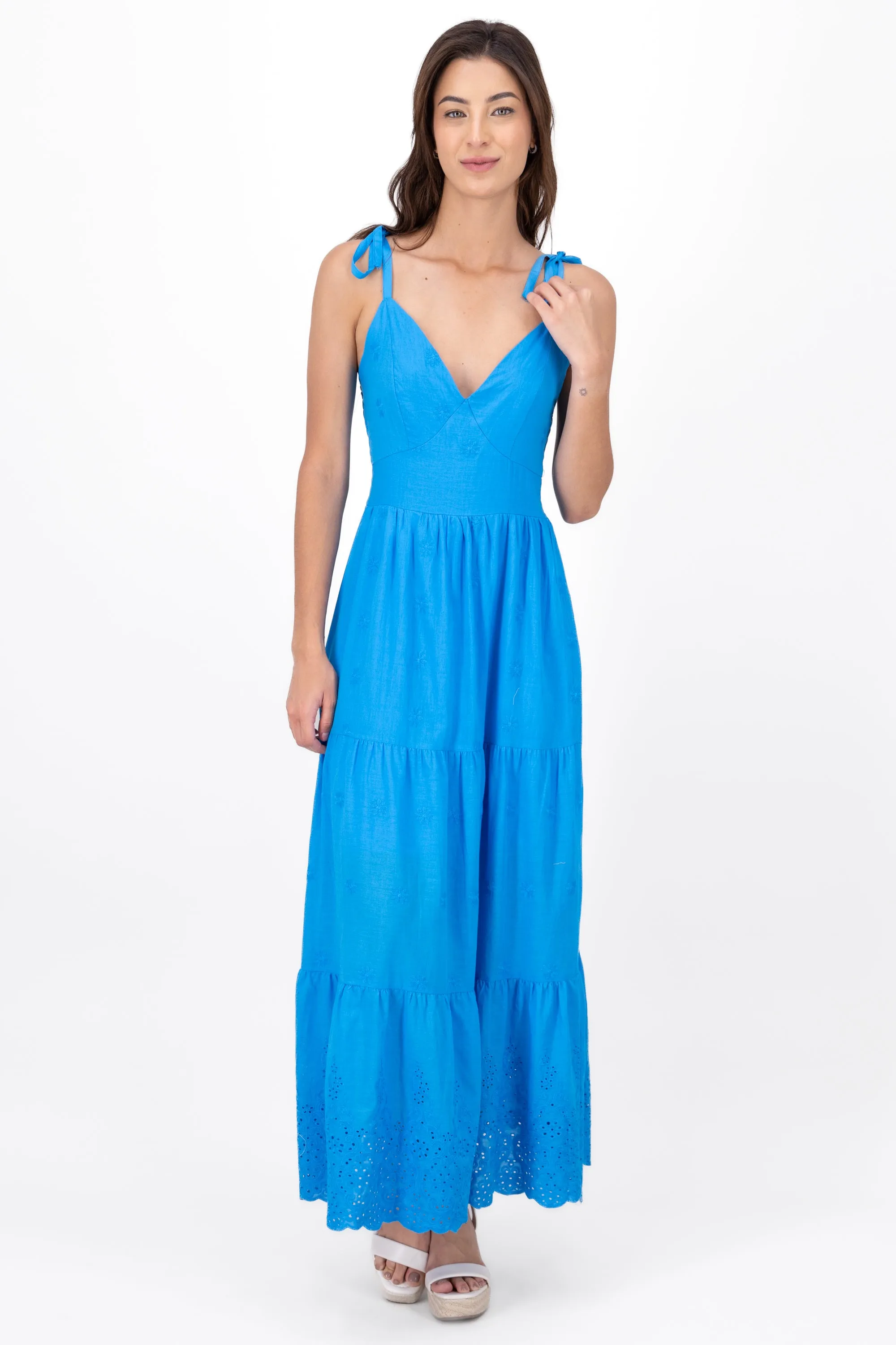 Vestido maxi eyelet fluido sold by Shasa