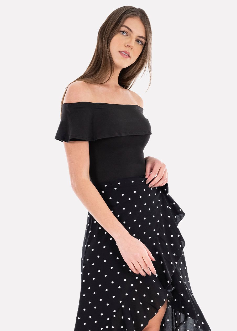 Bodysuit hombros descubiertos sold by Shasa