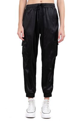 Jogger cargo satín sold by Shasa