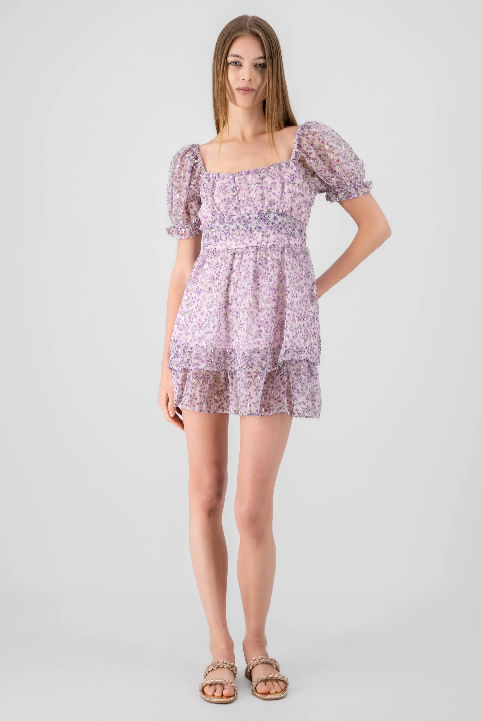 Vestido con flores de lurex y olanes sold by Shasa