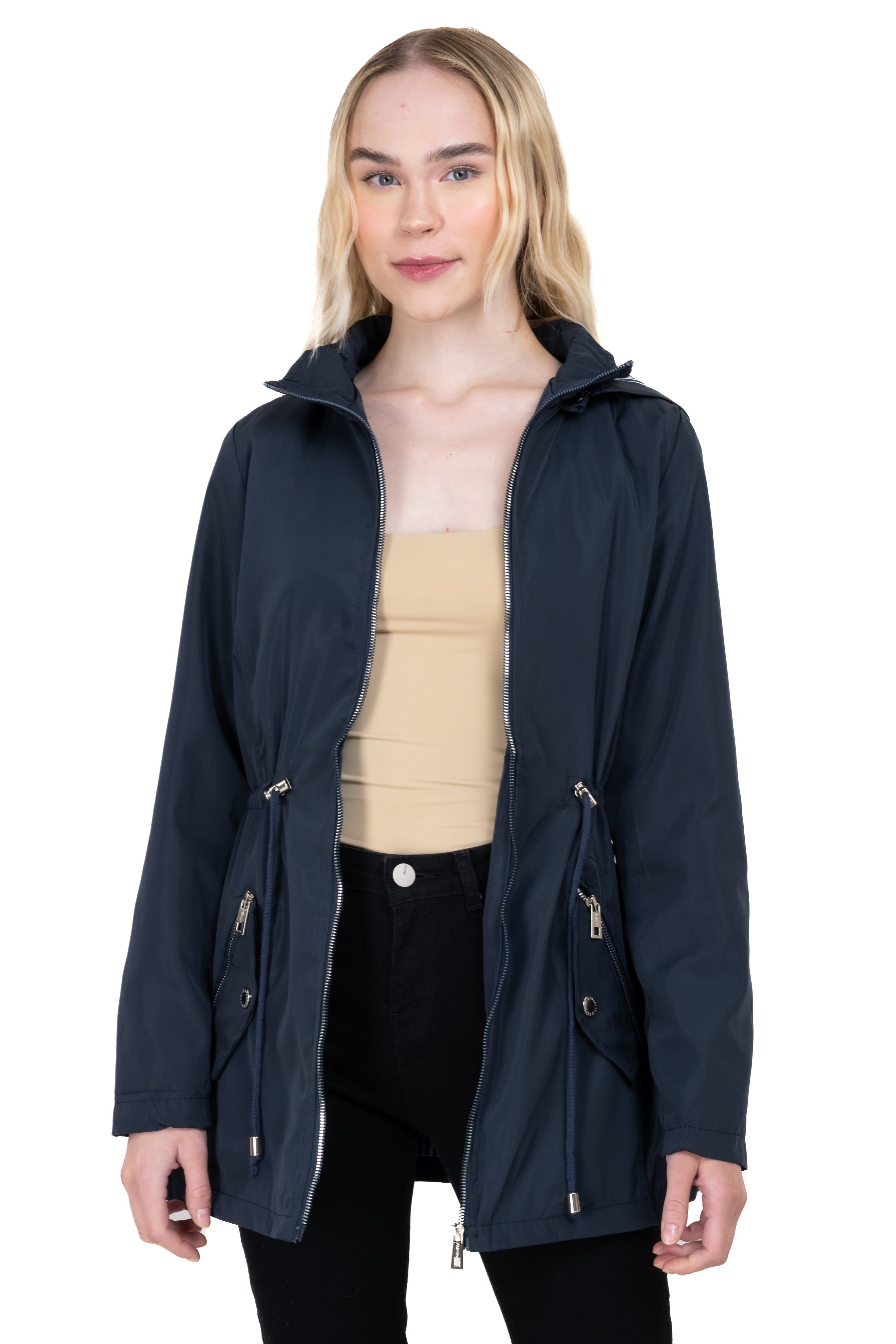 Chamarra cierre lisa sold by Shasa