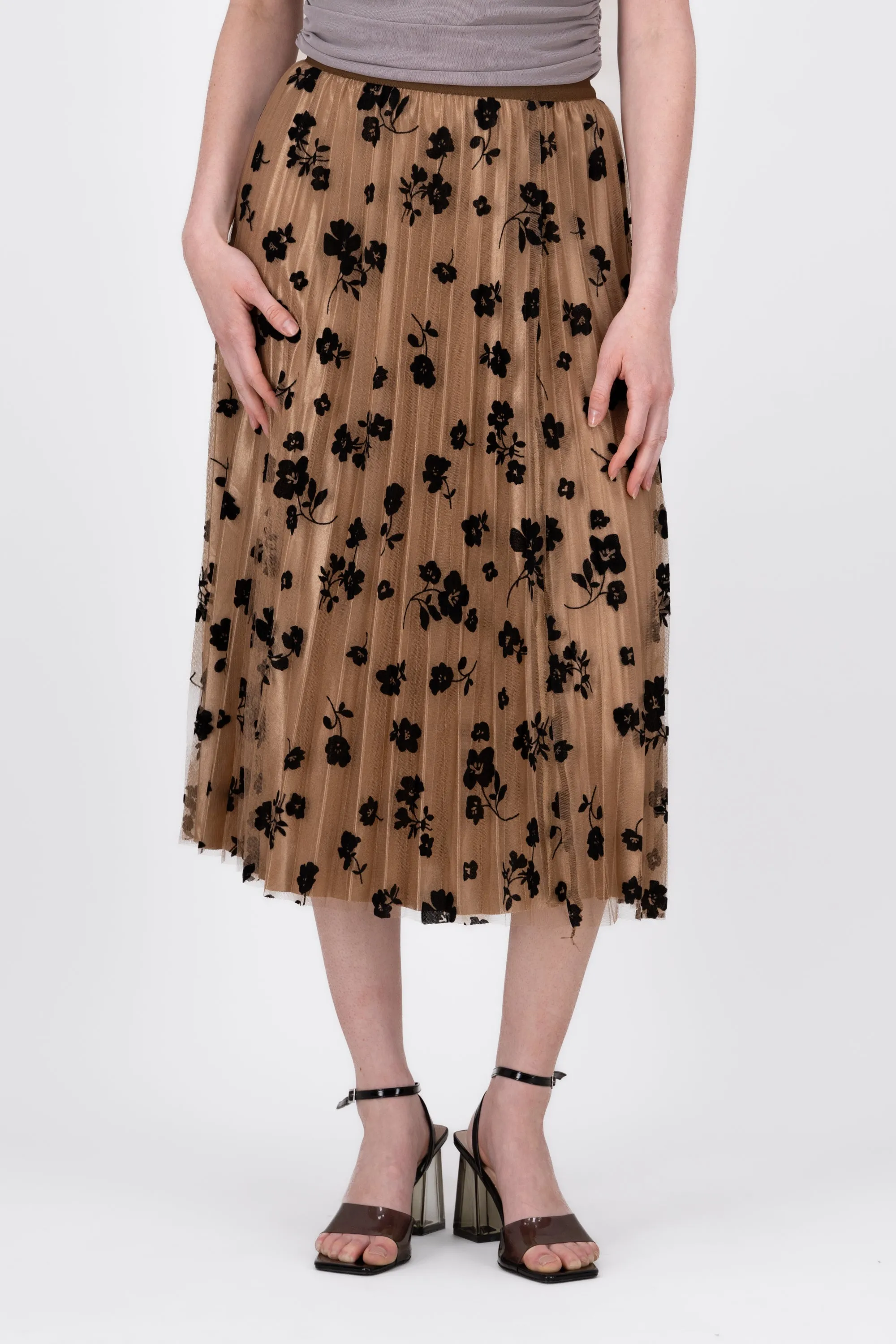 Falda Midi Mesh Flores sold by Shasa product image thumbnail 2