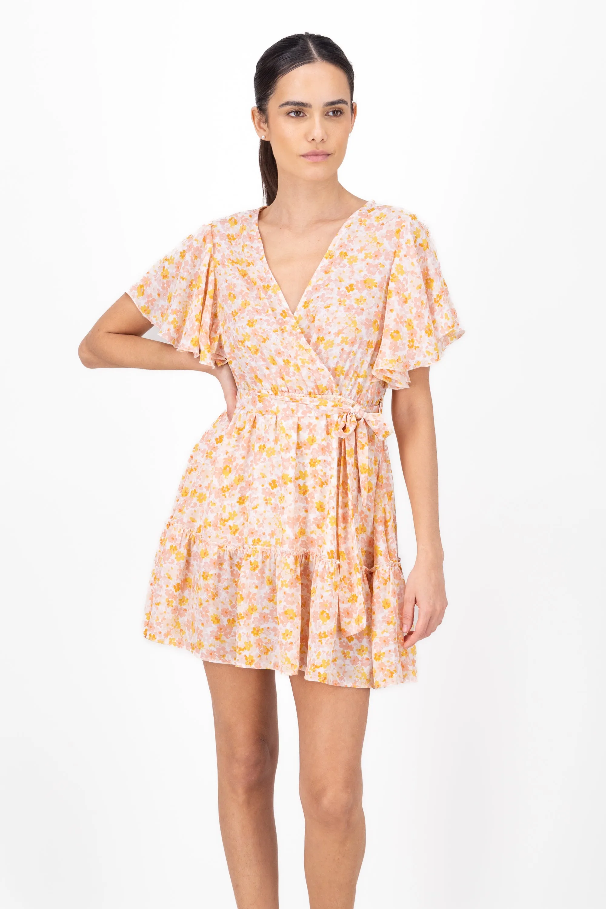 Vestido mini envolvente flores sold by Shasa