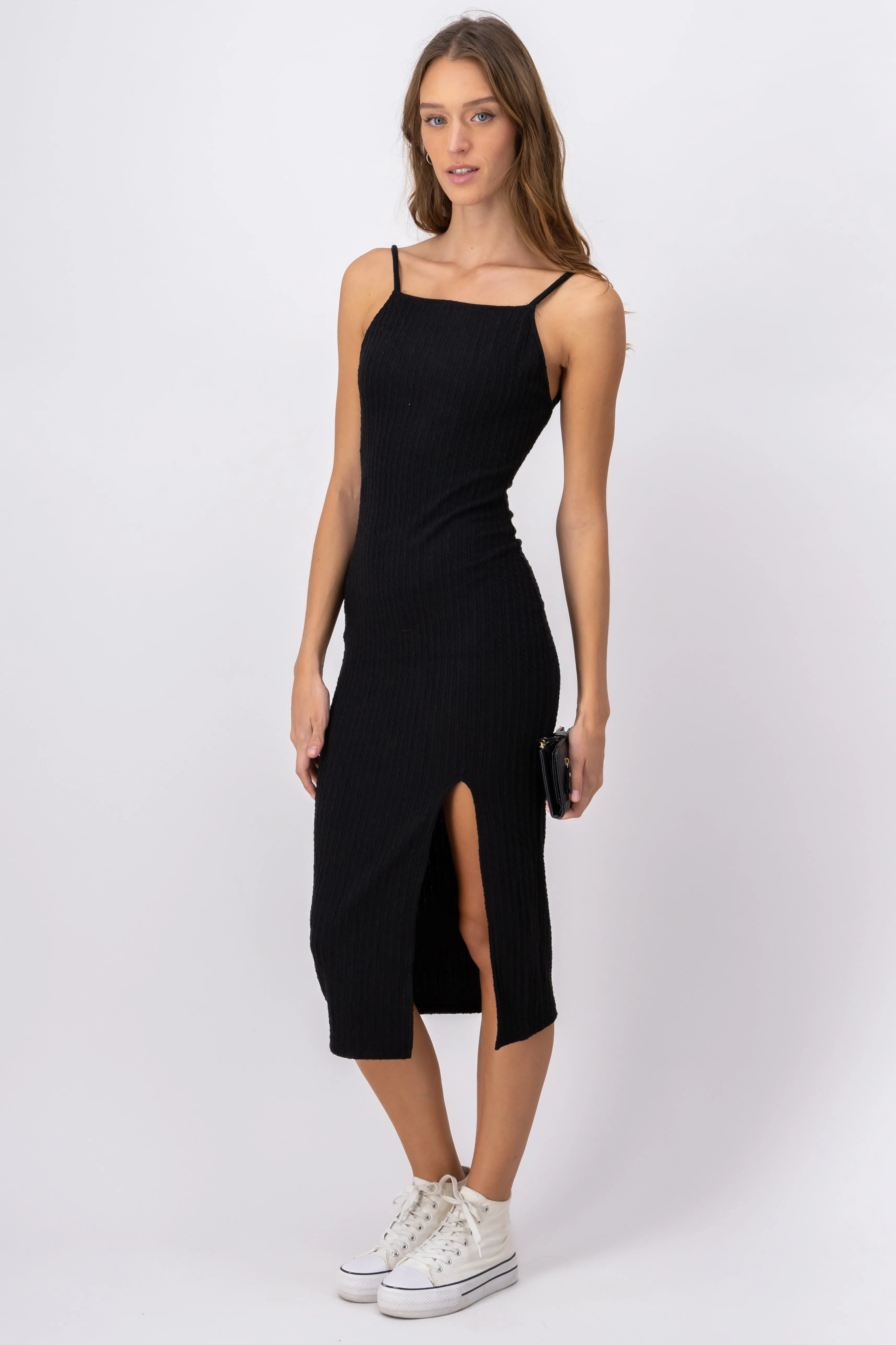 Vestido midi textura abertura sold by Shasa