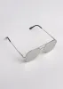 Lentes aviador pata metálica sold by Shasa