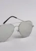Lentes aviador pata metálica sold by Shasa