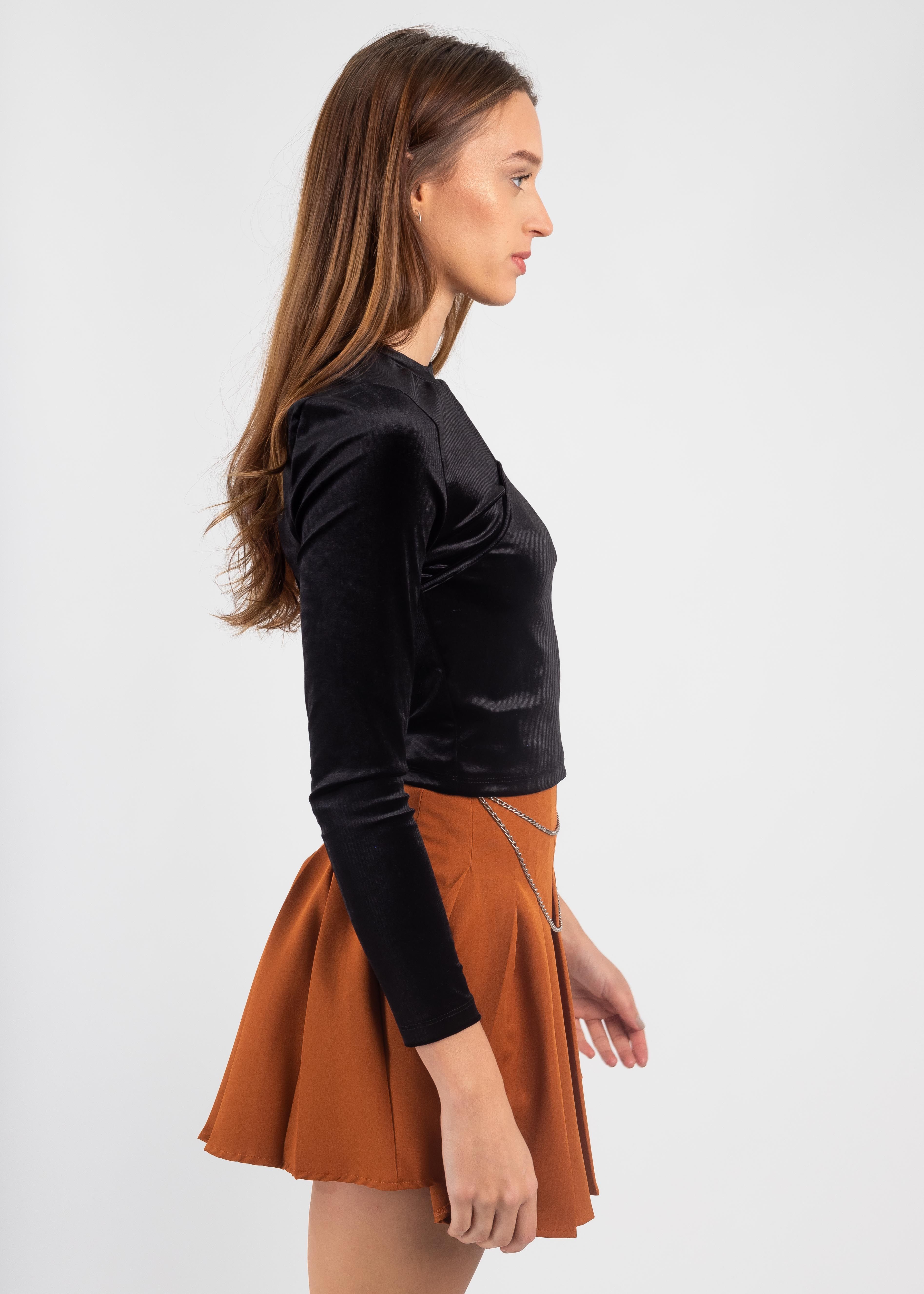 Top cut out terciopelo sold by Shasa product image thumbnail 3