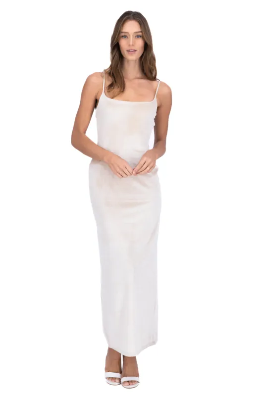 Vestido maxi efecto brillos sold by Shasa