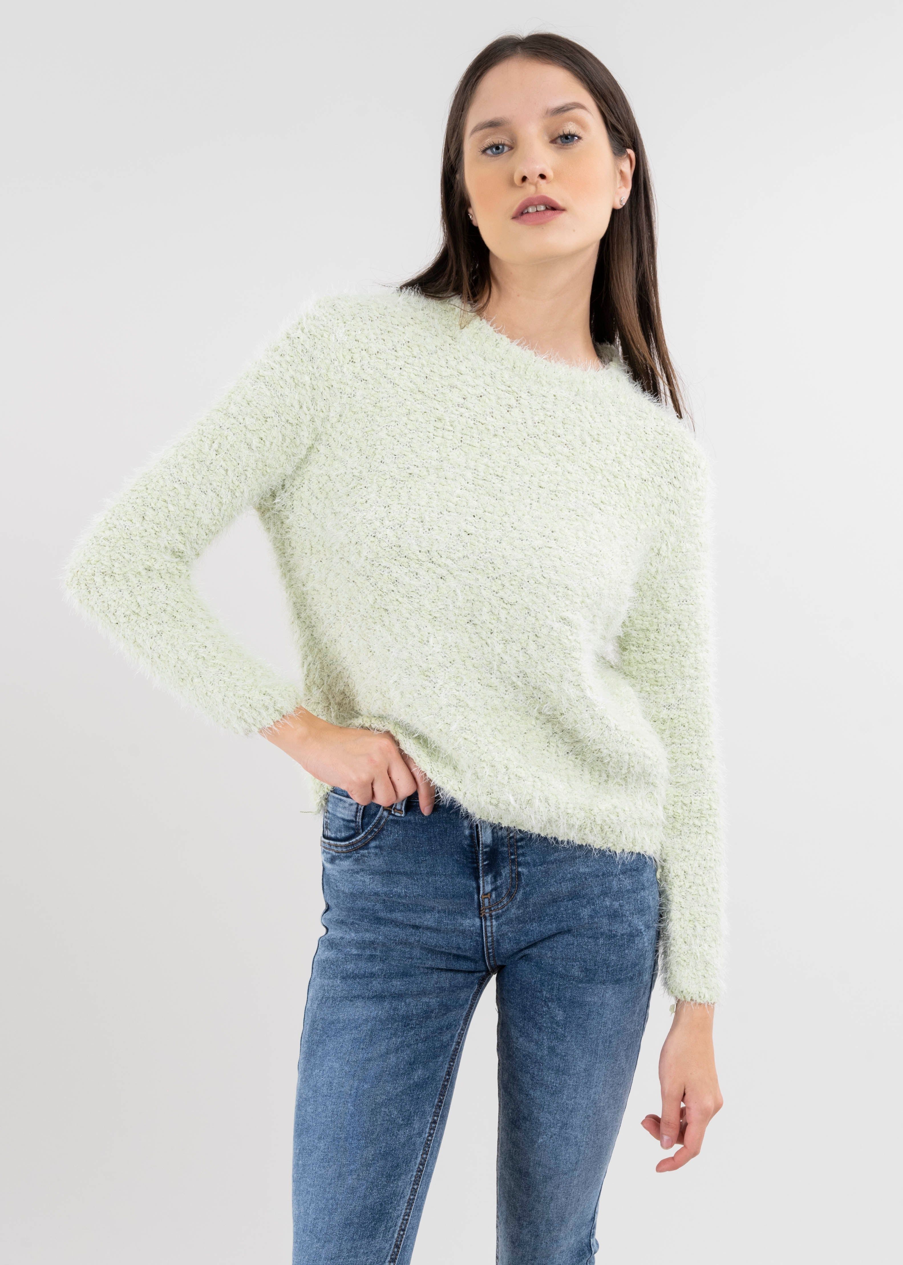 Suéter tejido peluche sold by Shasa product image thumbnail 2