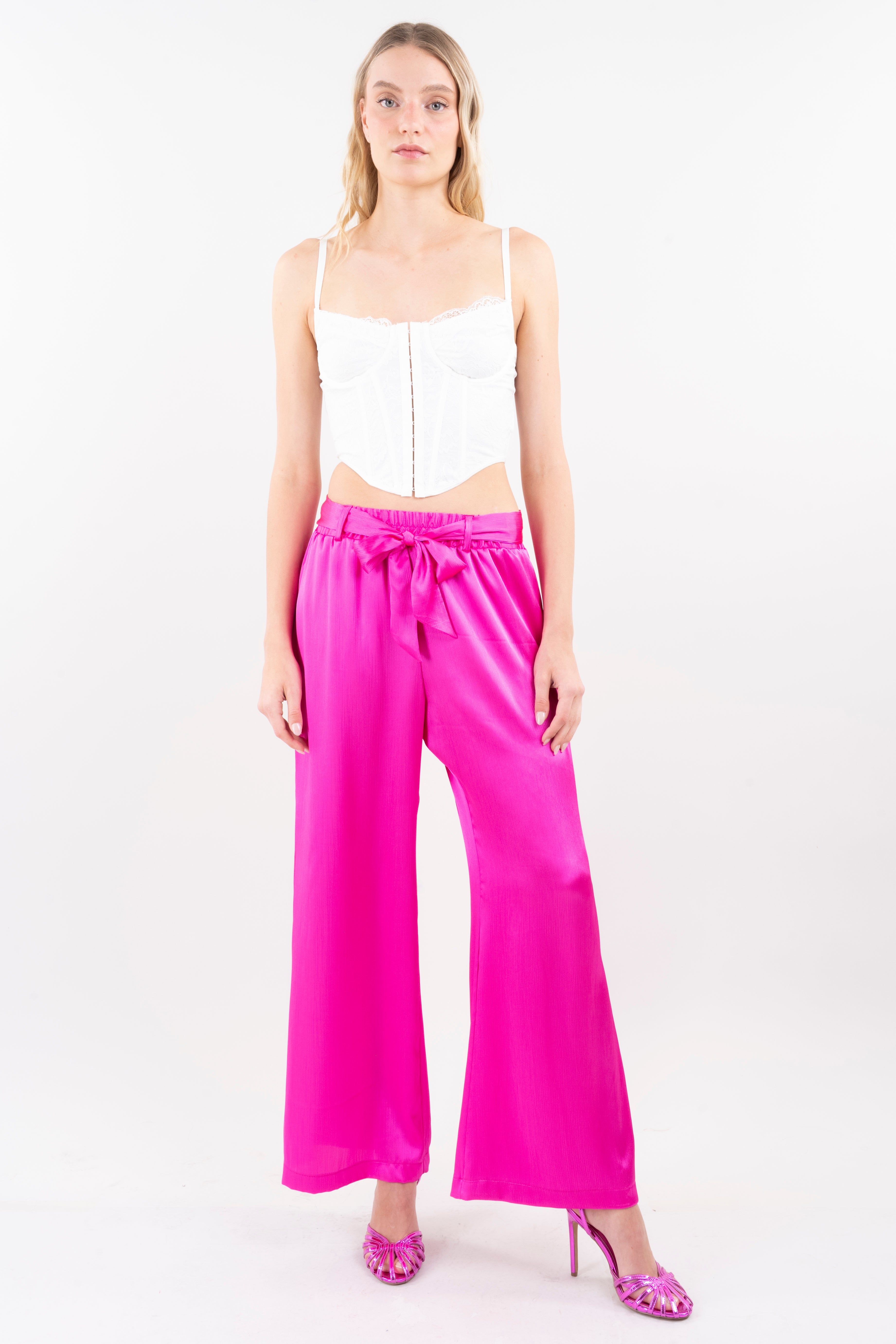 Pantalón fluido moño sold by Shasa product image thumbnail 2