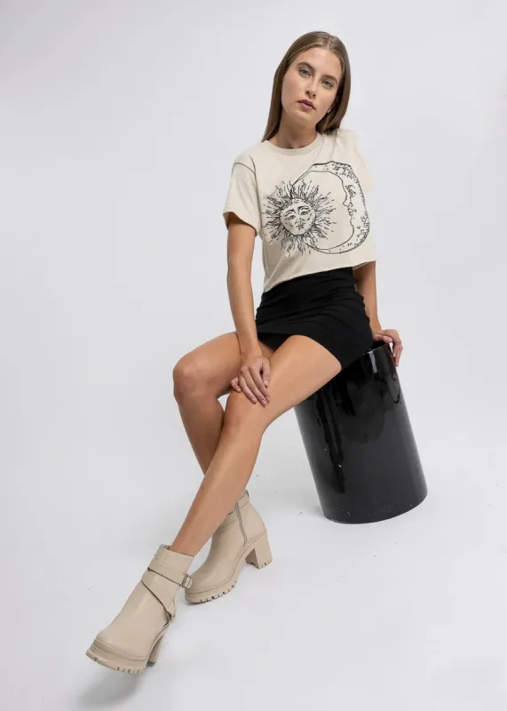 Playera Estampado Sol Luna sold by Shasa