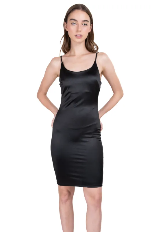 Vestido mini satín tirantes sold by Shasa