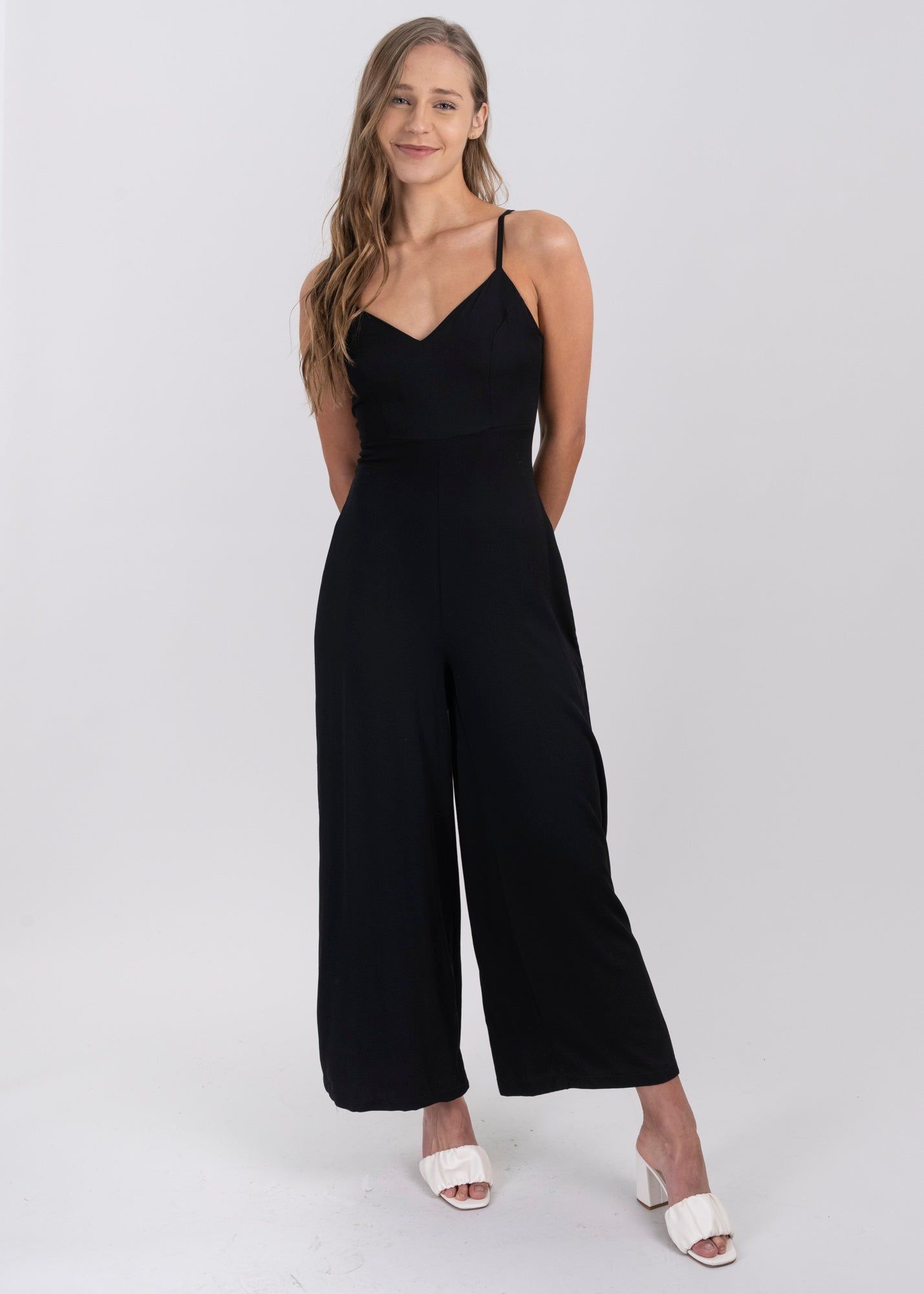 Jumpsuit largo tirantes sold by Shasa product image thumbnail 2