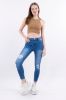 Jeans skinny con desgastes sold by Shasa