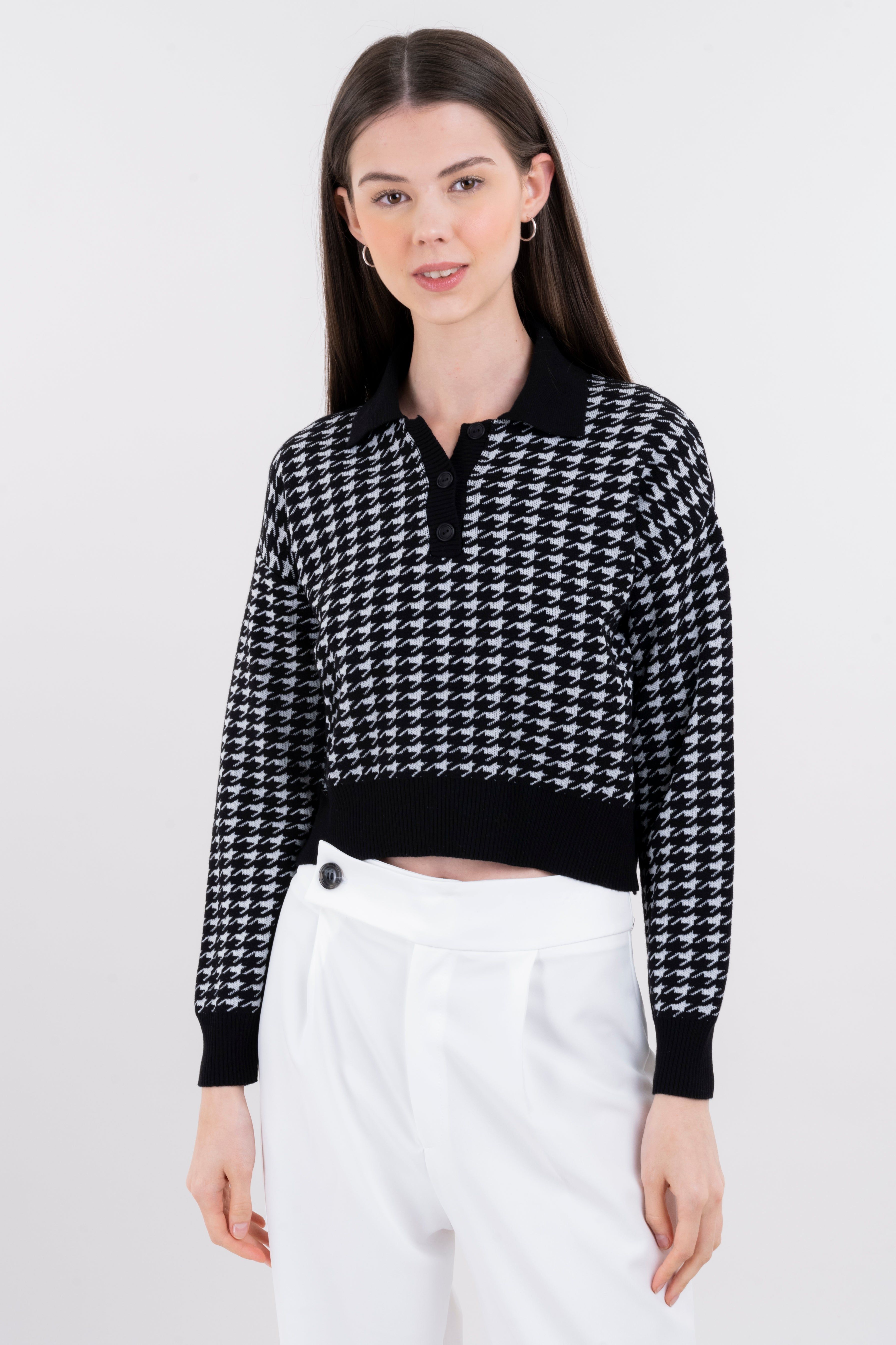 Suéter cerrado pata de gallo solapa sold by Shasa product image thumbnail 2