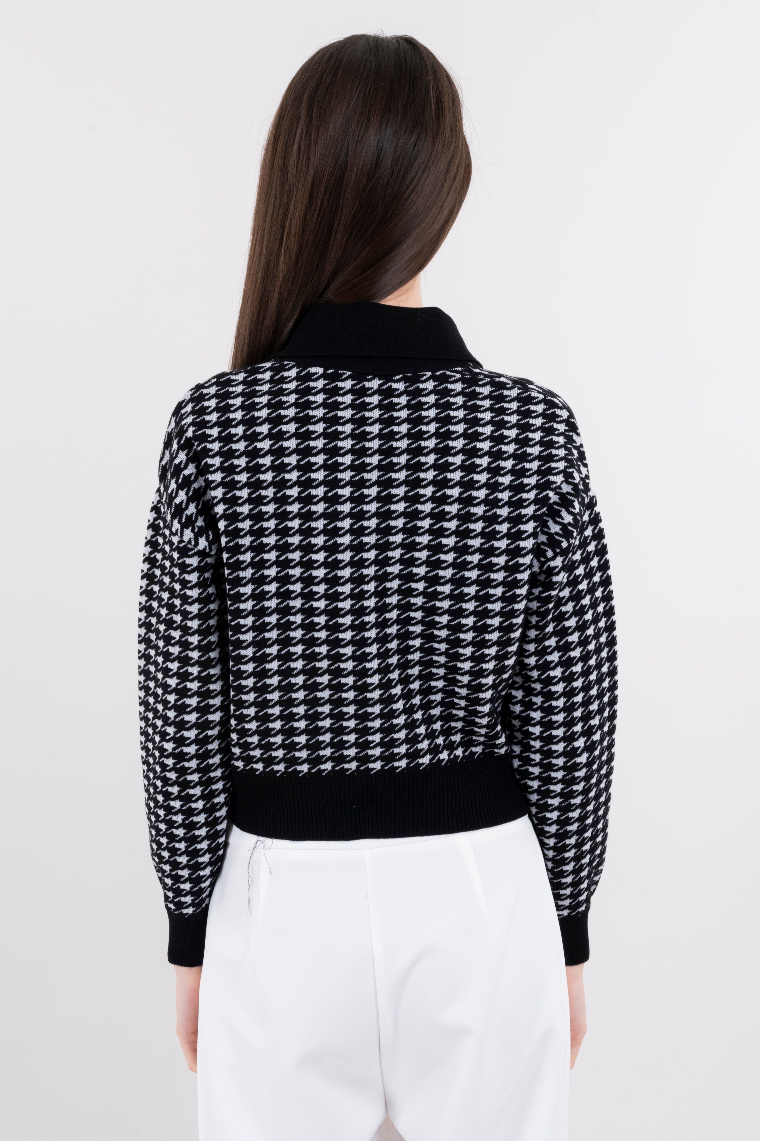 Suéter cerrado pata de gallo solapa sold by Shasa product image thumbnail 4