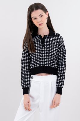 Suéter cerrado pata de gallo solapa sold by Shasa