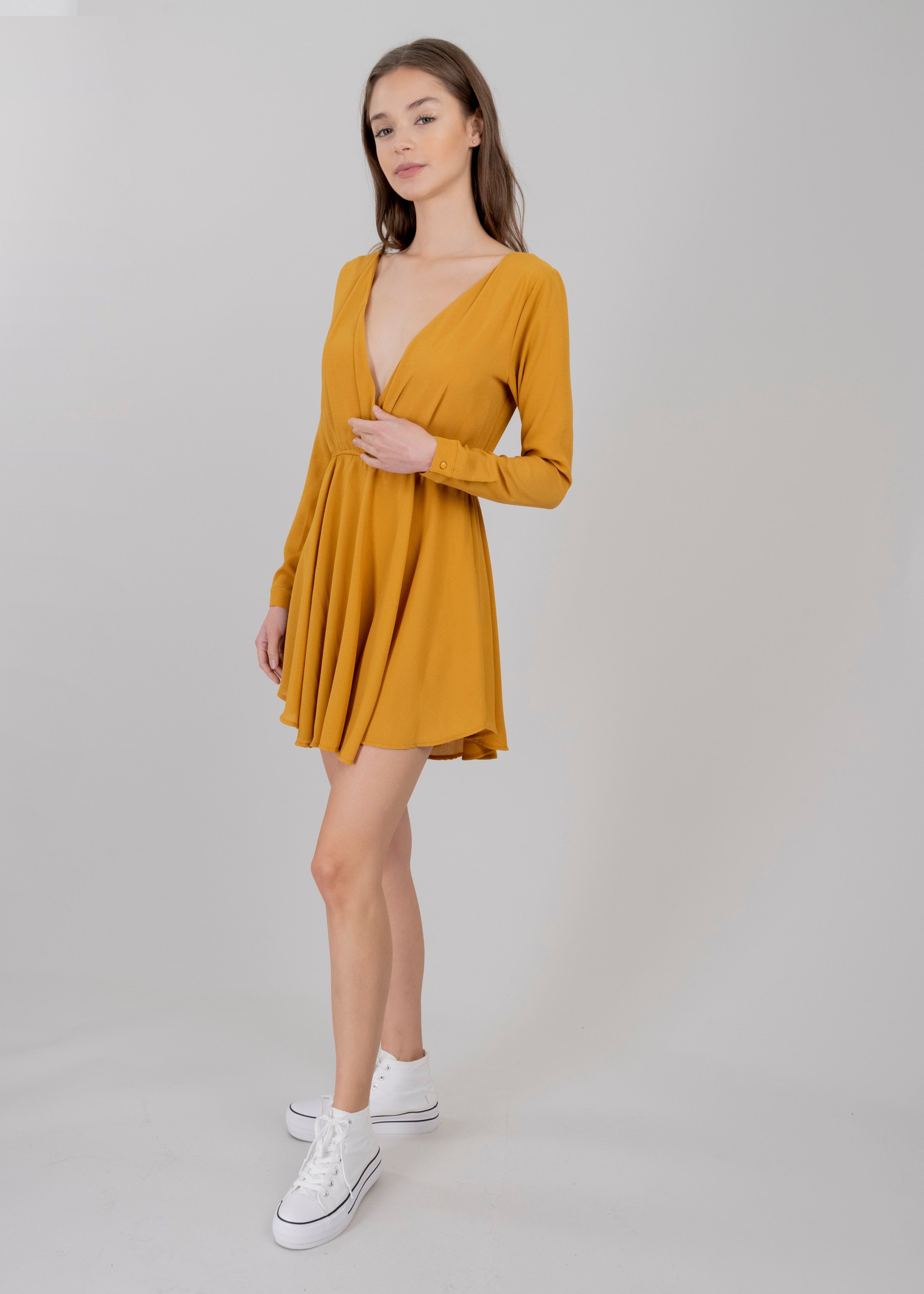 Vestido fruncido espalda v sold by Shasa