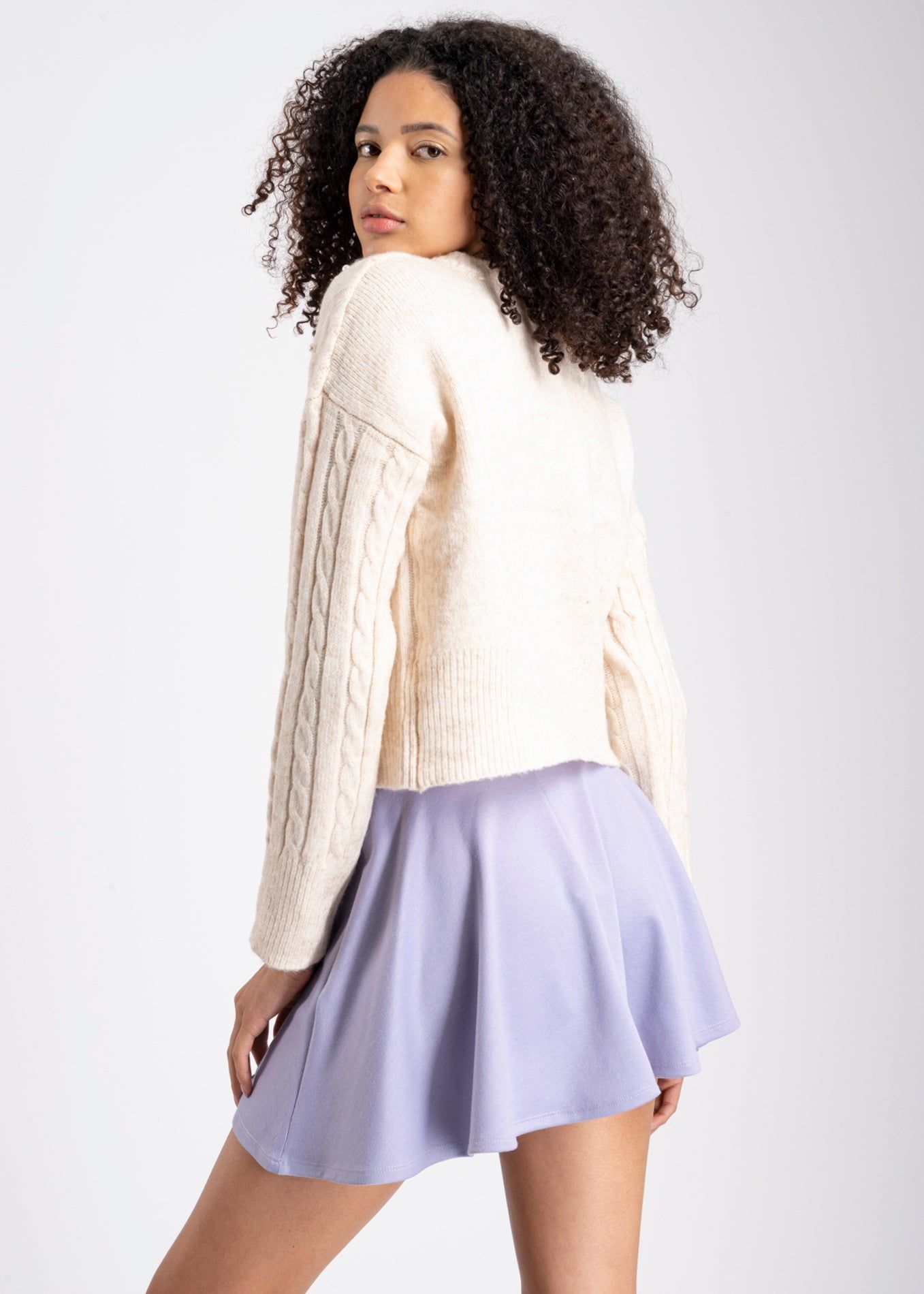 Suéter tejido corto perlas sold by Shasa product image thumbnail 4