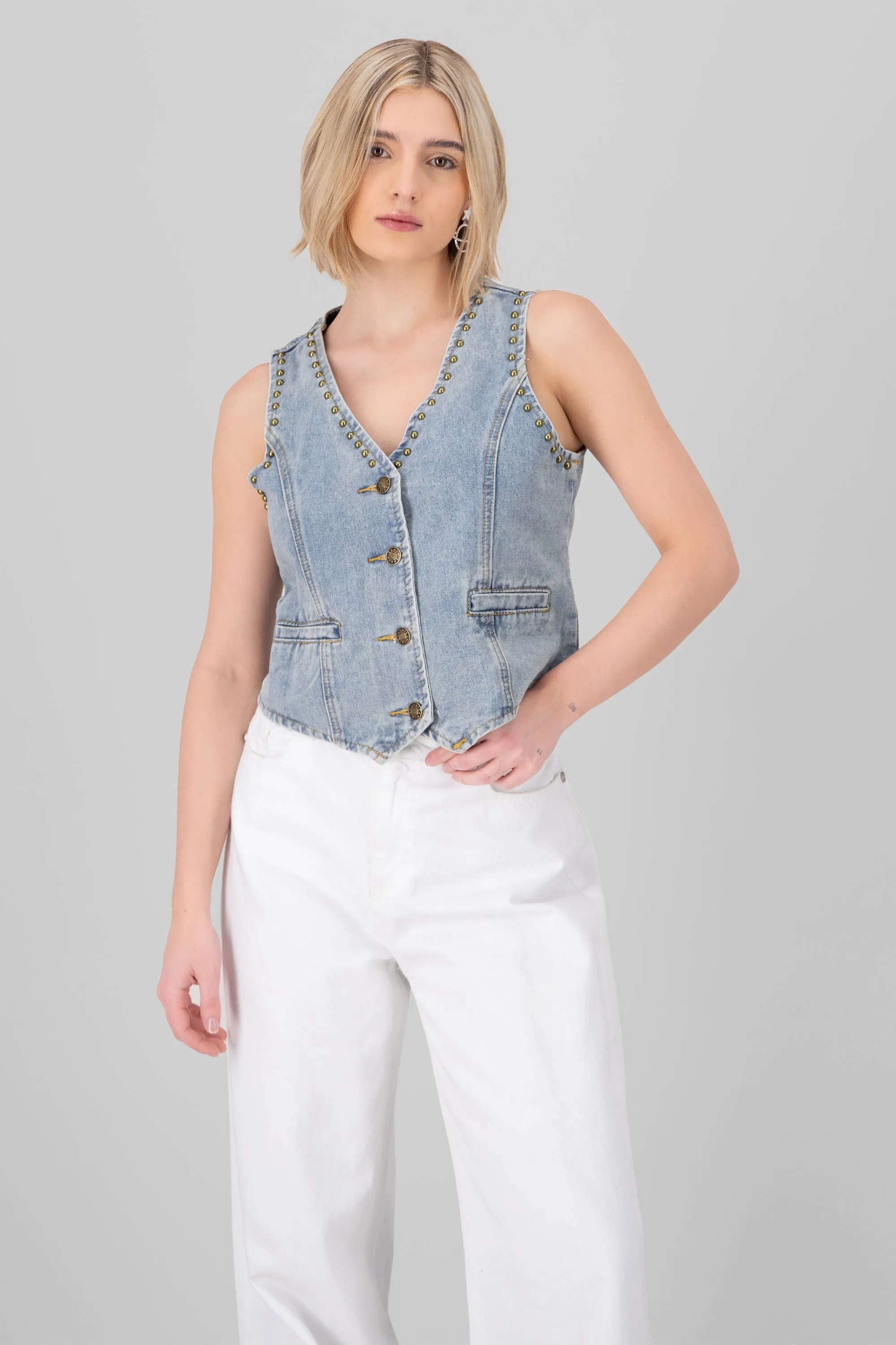 Chaleco con estoperoles cropped sold by Shasa product image thumbnail 2