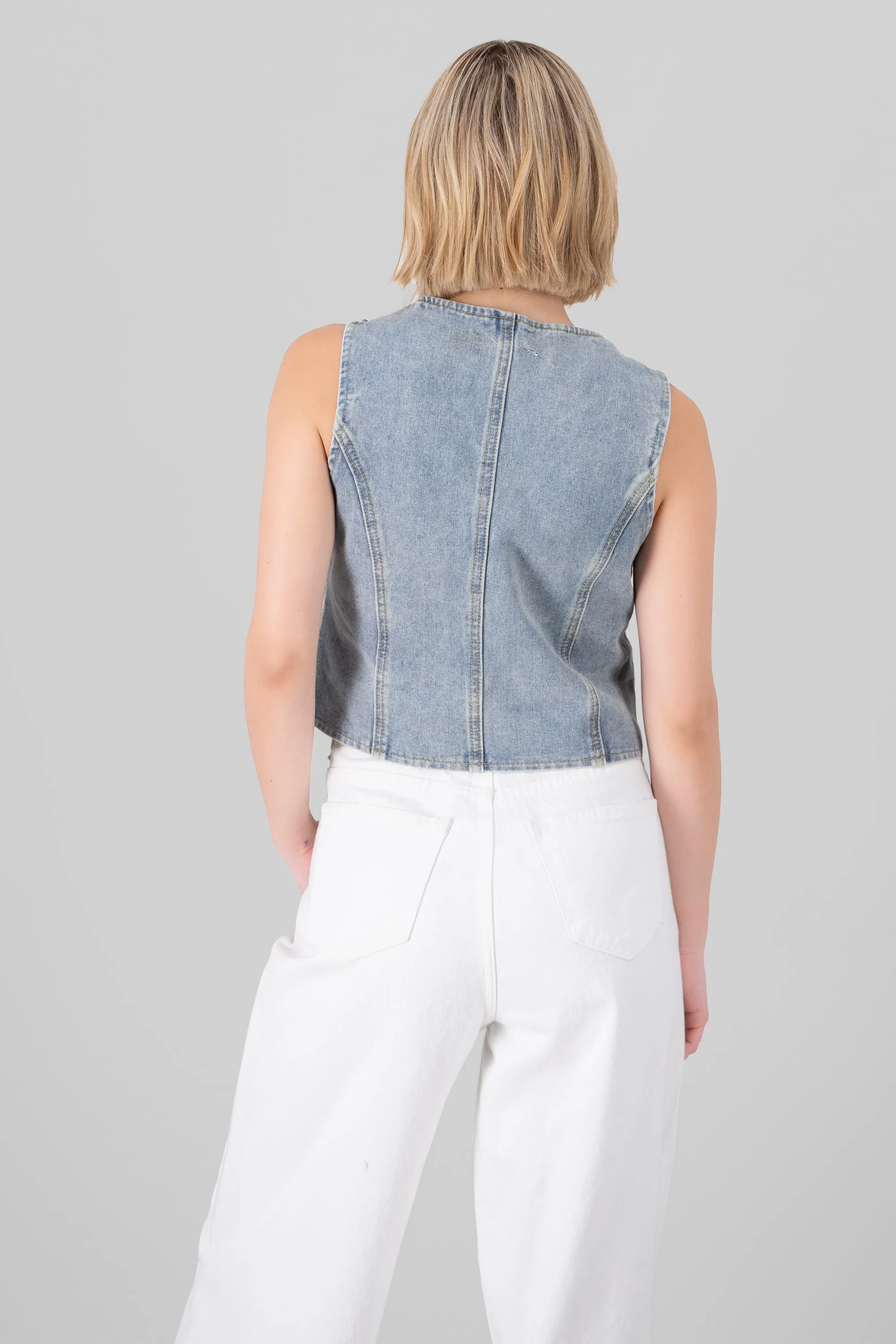 Chaleco con estoperoles cropped sold by Shasa product image thumbnail 4