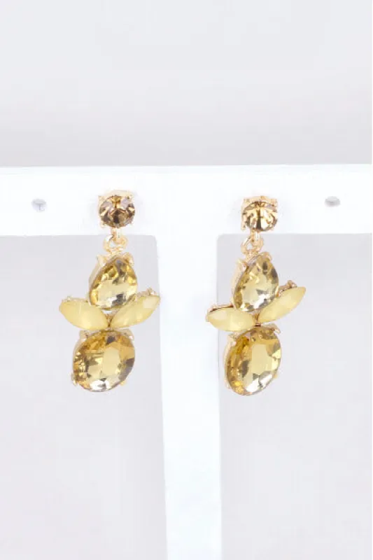 Aretes Cristales Formas sold by Shasa