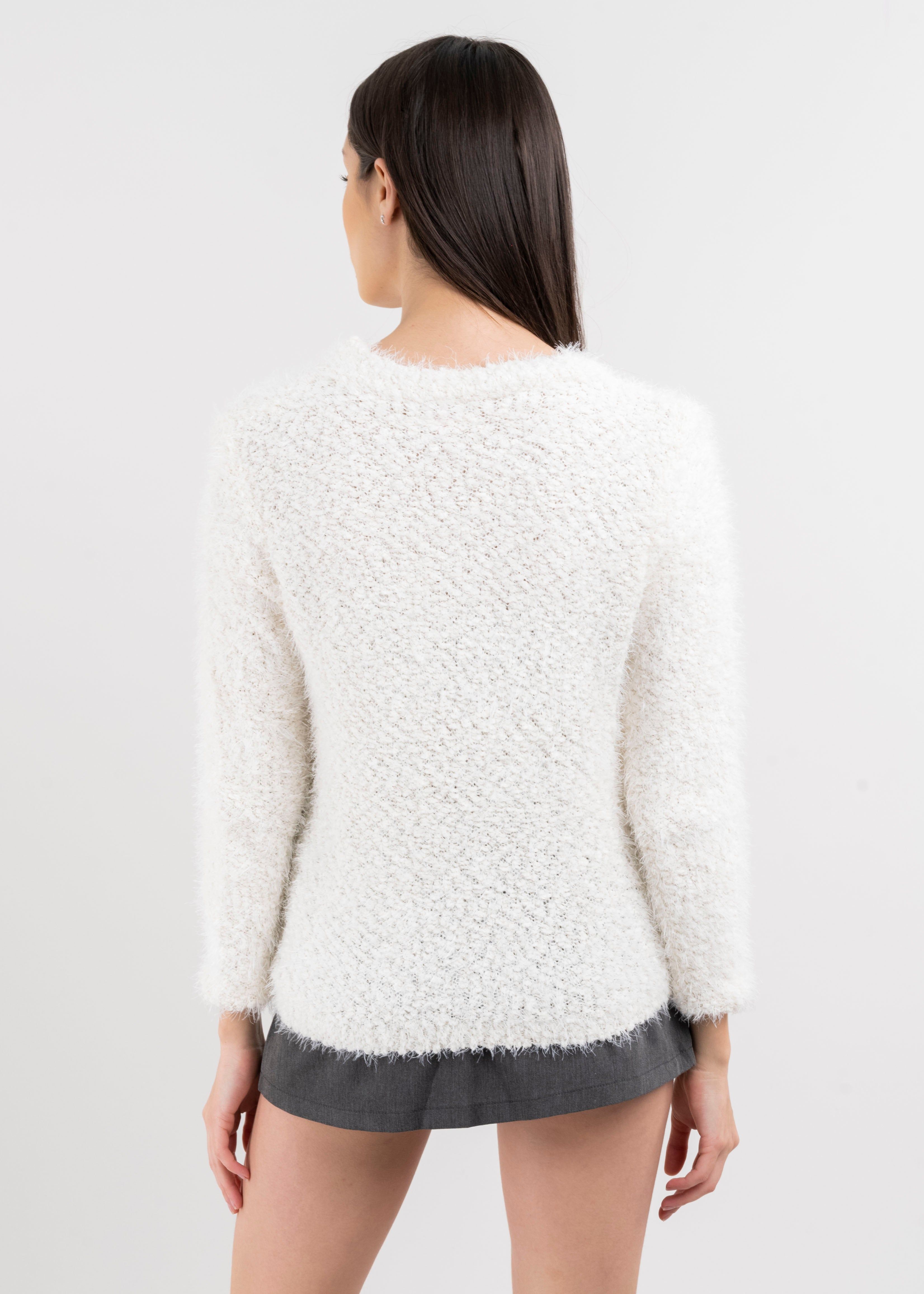 Suéter tejido peluche sold by Shasa product image thumbnail 4