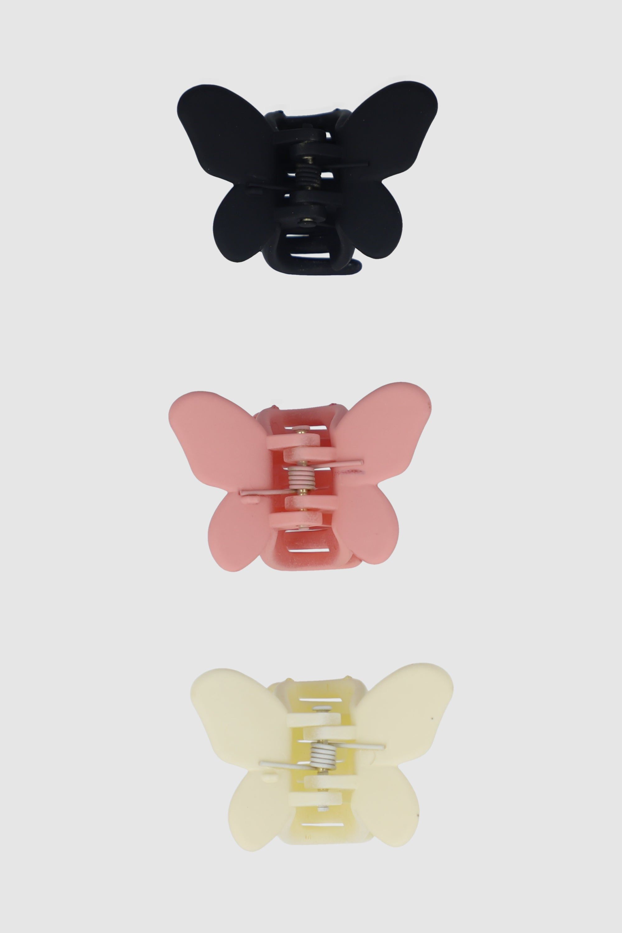 Set 3 Pinzas Mariposa sold by Shasa