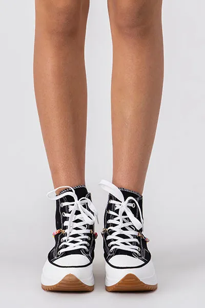 Tenis canvas plataforma bicolor sold by Shasa product image thumbnail 2