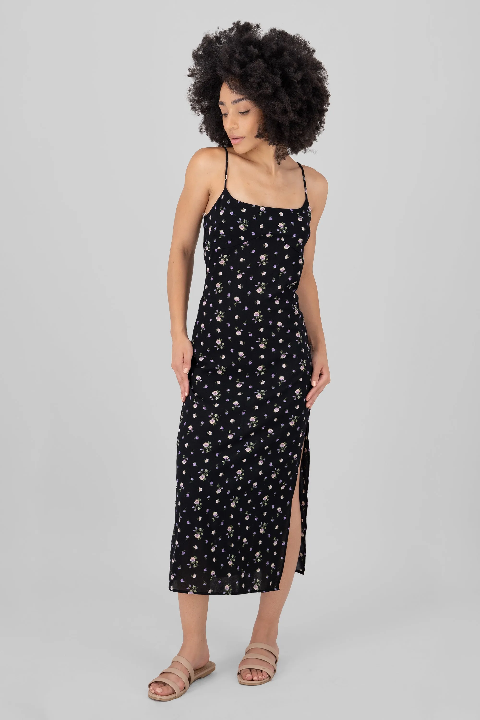 Vestido maxi flores sold by Shasa