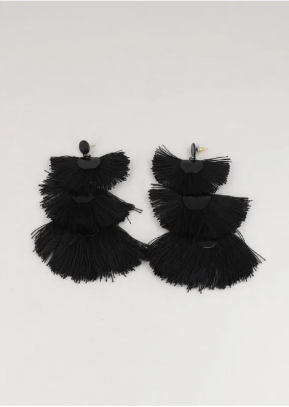 Aretes Triple Tassel Abanico sold by Shasa