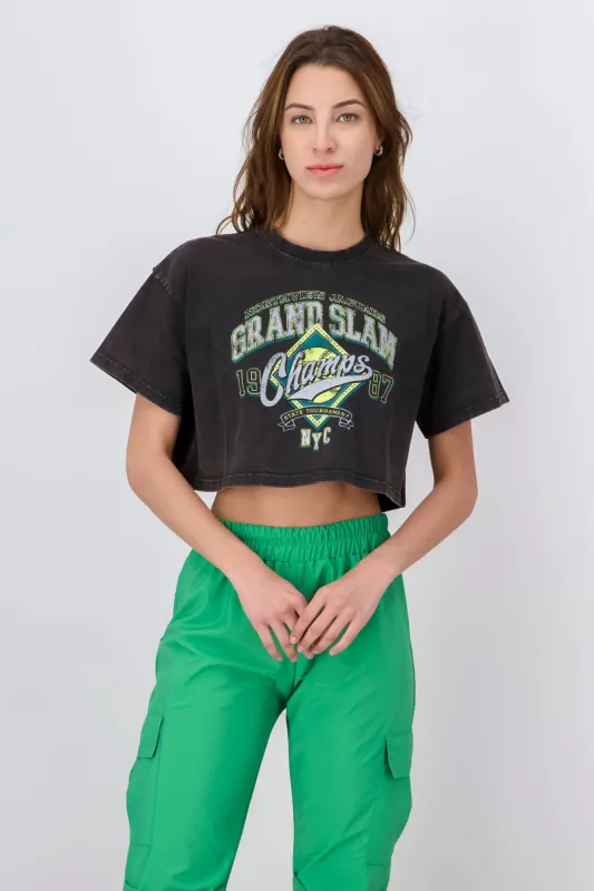 Playera Crop Champs sold by Shasa