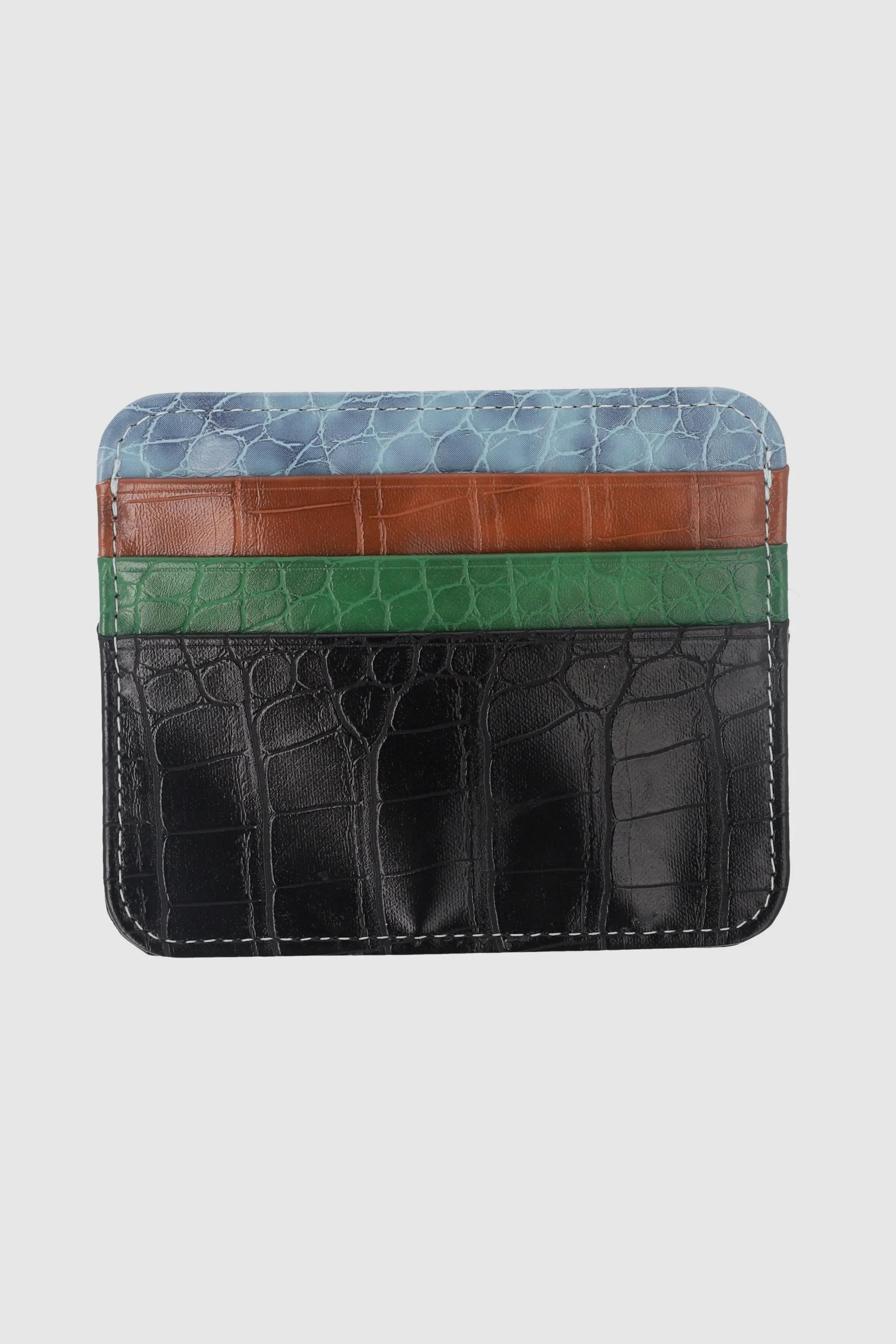 Tarjetero Multi sold by Shasa