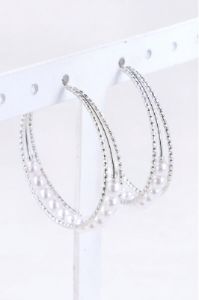 Arracadas Perlas sold by Shasa