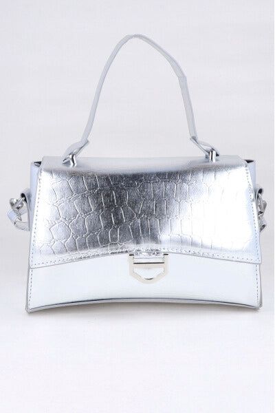 Bolsa crossbody textura sold by Shasa