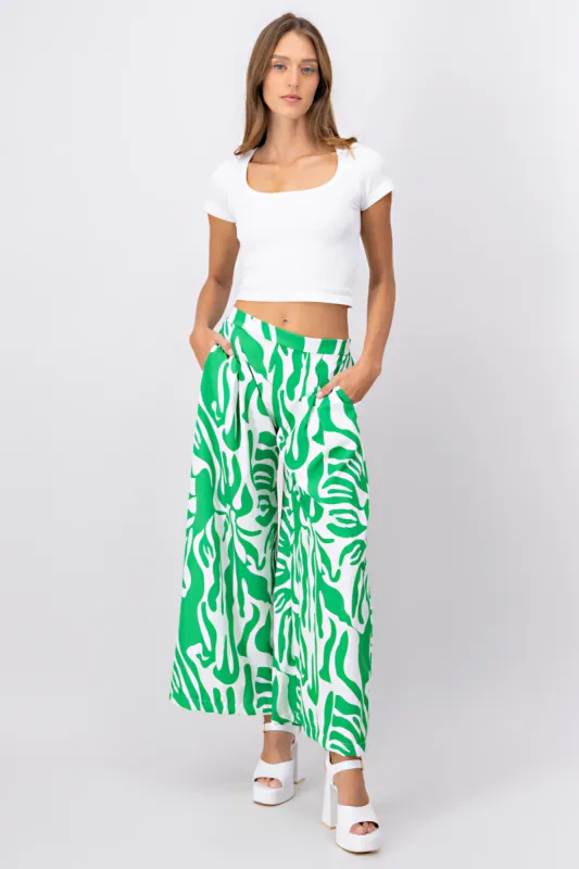 Pantalón super wide leg estampado sold by Shasa