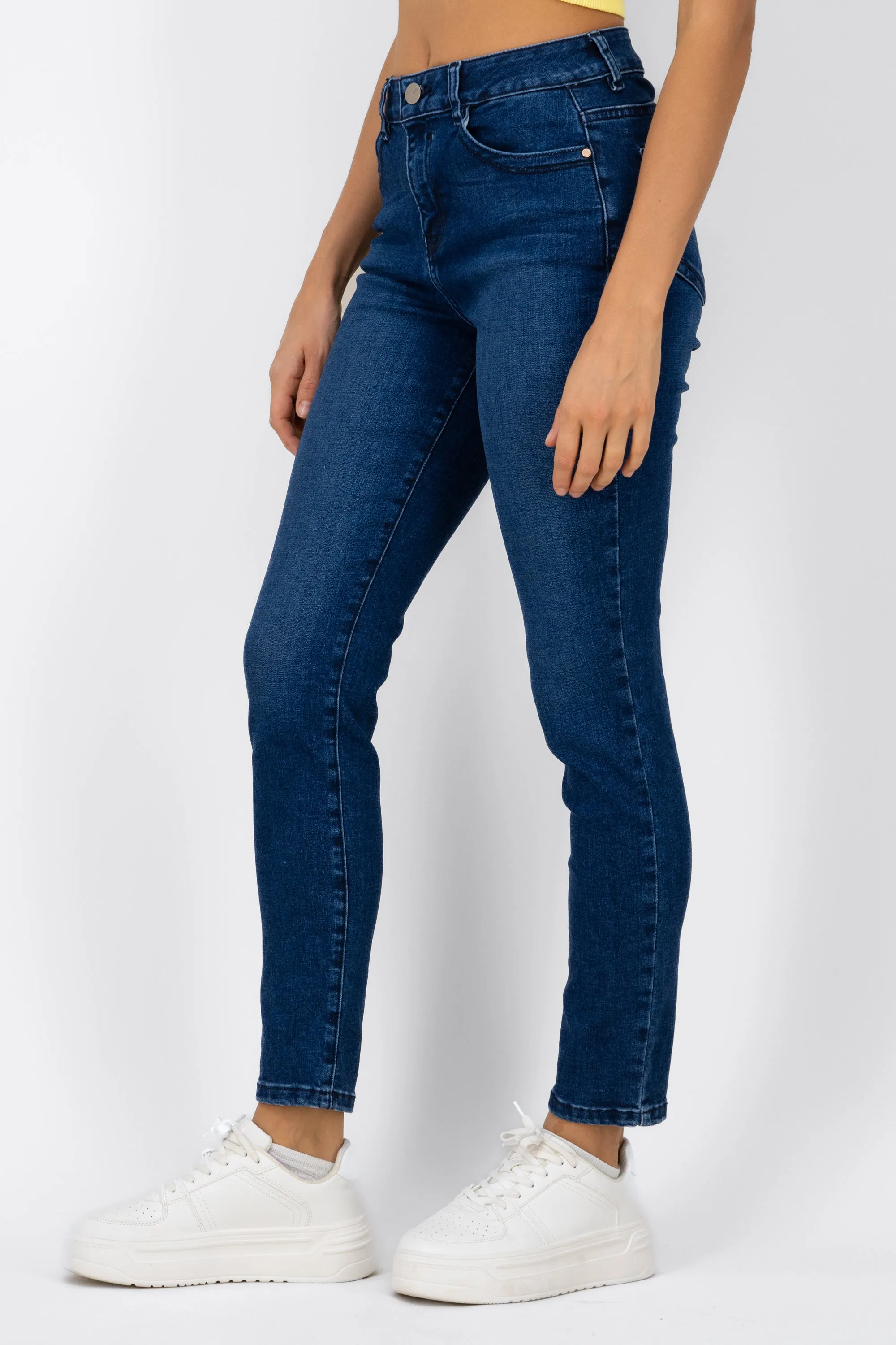 Jeans skinny liso sold by Shasa product image thumbnail 3