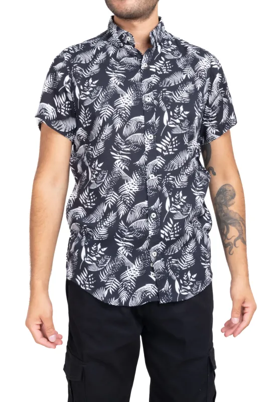 Camisa cuello alto tropical sold by Shasa