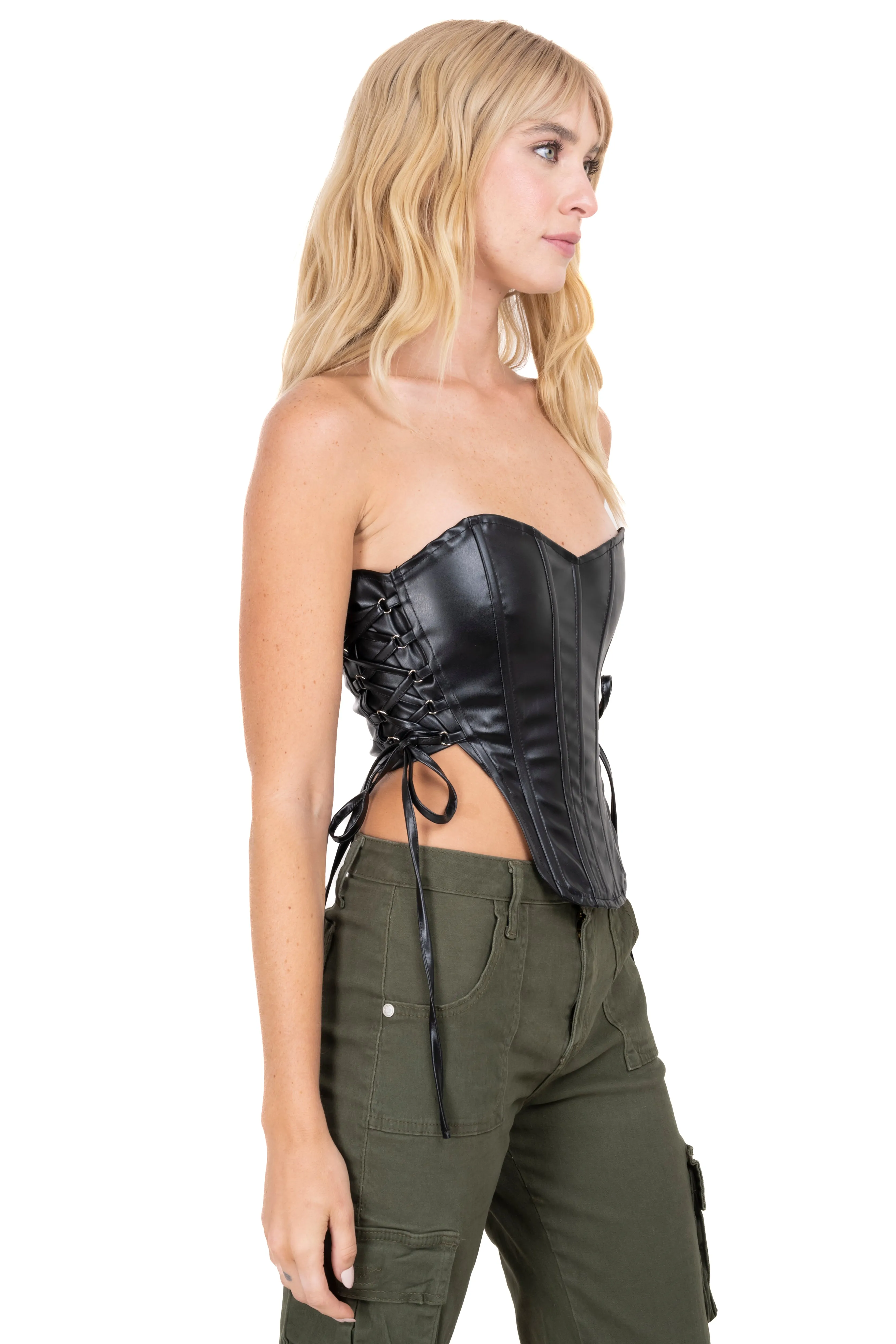 Corset efecto piel detalle lace up sold by Shasa product image thumbnail 3